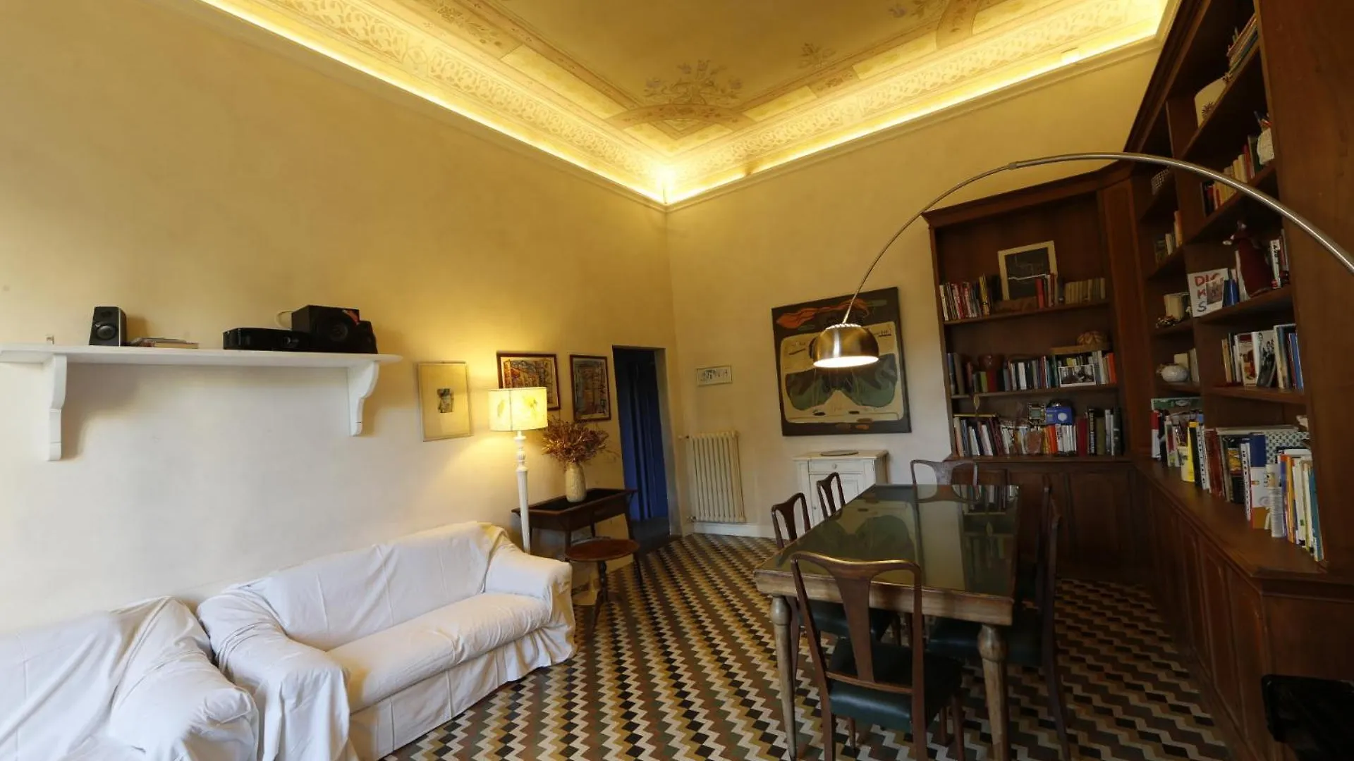Charme Apartment Florence